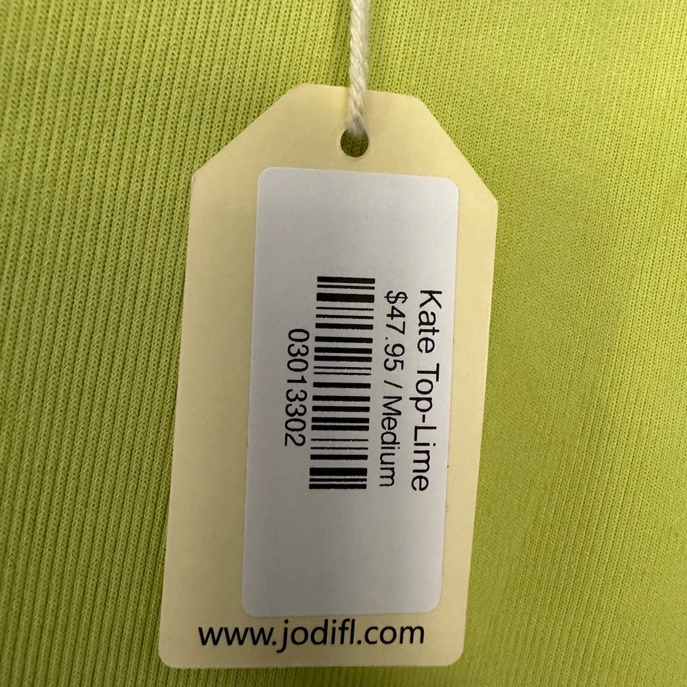 Women’s Lime Green JODIFL Shirt Size M NWT Eyelet Embroidered Short Sleeves - Picture 5 of 6